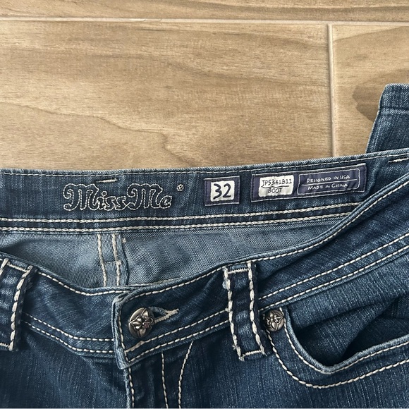 Miss Me Boot Cut Jeans | Size 32 - Picture 4 of 7